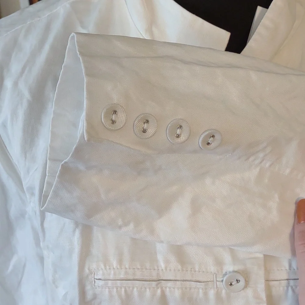 Chico's White Kayte Military Style Lightweight Jacket NWT - Picture 4 of 8